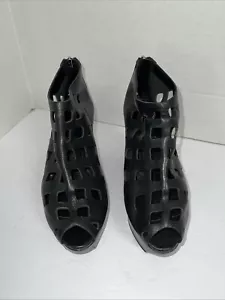 Rockport Women's Zelia Wedge Pump Size 8.5M - Picture 1 of 9