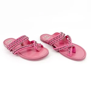 Chanel Toe Ring Chain Sandals Size 37 US 6-6.5 Pink Leather Flat Mule CC Slide - Picture 1 of 14