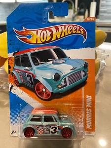2011 Hot Wheels #75 Pista Stars 10/15 Morris Mini Acqua Variante W/Rosso 10 - Foto 1 di 1