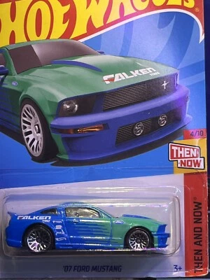 Neumáticos Ford Mustang Falken 2007 Hot Wheels azul fundido a presión sellado usado casi nuevo Foto 1 de 4