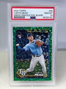 2024 Topps Series 1 CURTIS MEAD Rays rc #82 Rookie Green Crackle Foil 499 PSA 10