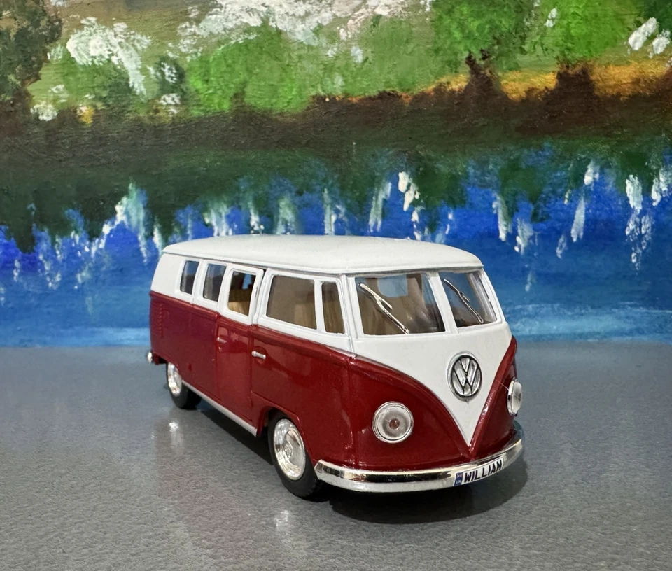 KINSMART PERSONALISED NAME Camper Van Bus – 1:32 Scale Toy Car Model Red with Gift Sleeve