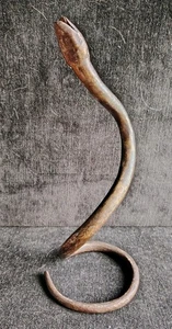 Schöne Skulptur Schmiedeeisen Schlange alter Lampenfuß Volkskunst Brutalist. - Bild 1 von 15