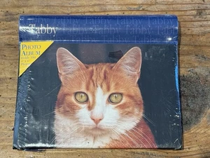 Vintage TABBY CAT Photo ALBUM 4”x 6” Photos HOLDS 100 Moments Remembered 1997 - Picture 1 of 6