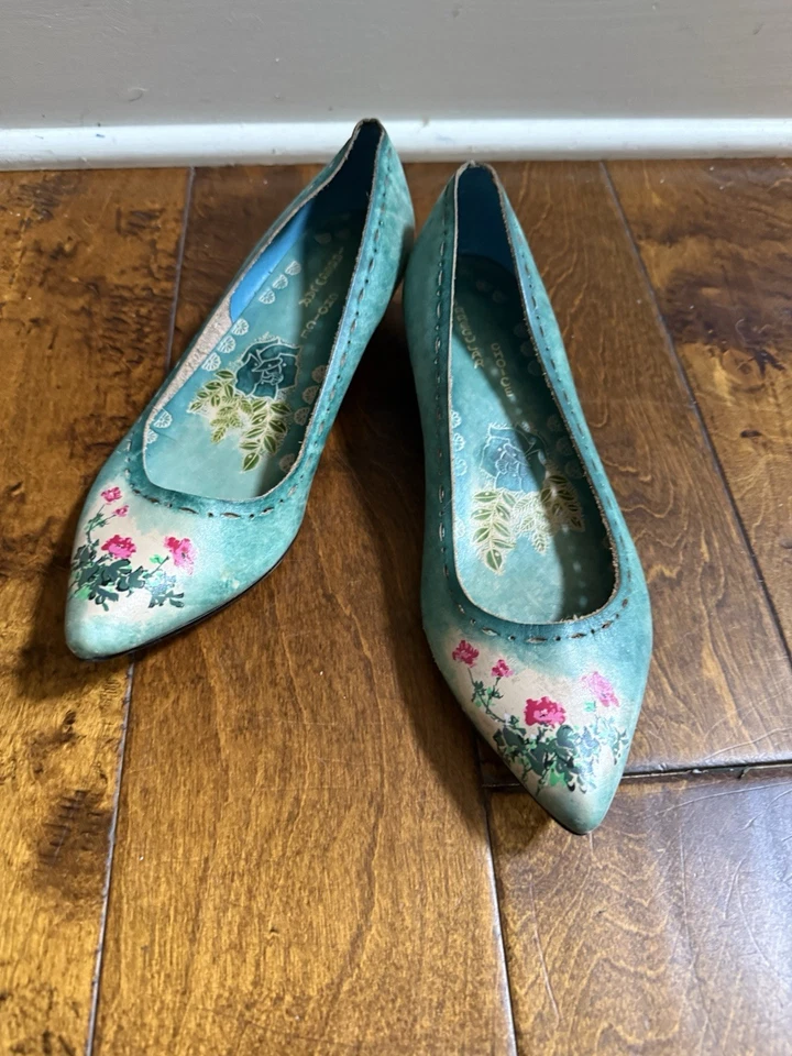 Irregular Choice Women’s Blue Floral Low Heeled Shoes Size 8 Size 39 - Image 1 of 4