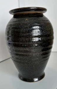 Crowan signiertes Keramikglas mit Deckel Rad geworfen braune Glasur 1998 8,5" T - Bild 1 von 21