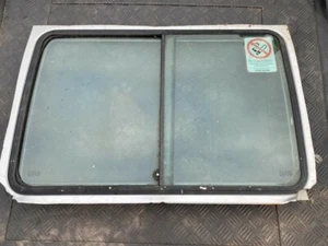 2 x Sliding Side Window Glass Van Camper Fiat Scudo Citroen Jumpy Expert Dispatc - Picture 1 of 9