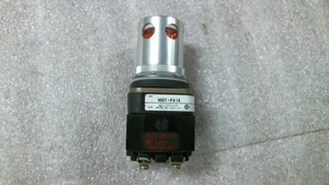 Allen Bradley 800T-PA16A Serie T gelb beleuchteter Drucktaster - Bild 1 von 6