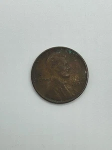1937 Lincoln Wheat Cent Penny No Mint Mark - Picture 1 of 2