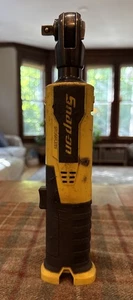 "Trinquete inalámbrico Snap-On CTR861HV 3/8"" 14,4 V (solo herramienta)" - Imagen 1 de 9
