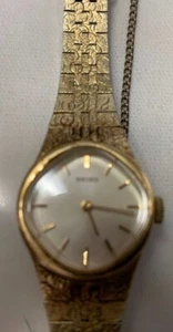 Seiko 11-8320~17J Japan Womens  Gold Plated bracelet  Watch - Picture 1 of 4