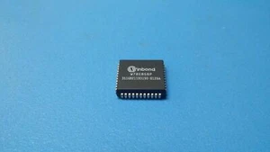 (1 PC) W78E858P WINBOND Microcontroller 8-Bit FLASH 8051 CPU 40MHz CMOS PLCC44 - Picture 1 of 1