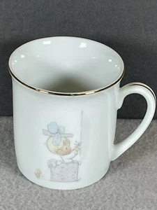De colección 1985 Precious Moments Little Mini Taza para Niño Bebé Niña Pájaro - Imagen 1 de 7