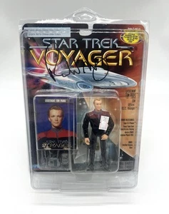 Star Trek Voyager Lt. Tom Paris SIGNED BY Robert Duncan McNeill w/Protector 1995 - Picture 1 of 15