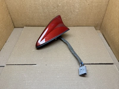 Antena de aleta de tiburón Kia Sportage 2016-2019 OEM Hyper Red 96210-D9300A3R Foto 1 de 4