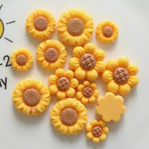 30Pcs Yellow Resin Cute Sunflowers Flatback Buttons for Crafts Hairpin DIY Decor - Picture 1 of 6