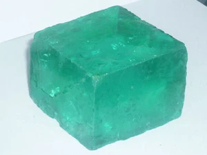 cristalloterapia esemplare FORMA CALCITE colorata VERDE MARE grande minerale - Foto 1 di 1