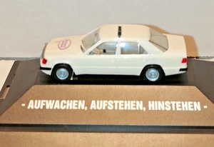 Herpa 1:87 H0 Mercedes Benz 300E (W124) taxi despertarse parado embalaje original - Imagen 1 de 12