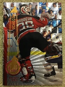 1994-95 Pinnacle Martin Brodeur colección pista lámina paralela demonios de Nueva Jersey - Imagen 1 de 2