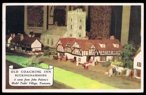 TASMANIA • Model Tudor Village, Taroona, Tasmania - Bild 1 von 2