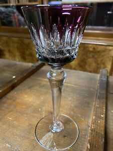 ROEMER (vin du Rhin) EN CRISTAL BACCARAT MODELE PICCADILLY  couleur Violet