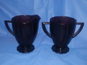 Vintage Hazel Atlas Purple Amethyst Glass Creamer & Sugar With Handles - Picture 1 of 4
