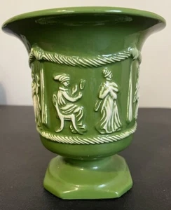 VTG Retro Arnels Art Pottery 6” Ceramic Urn Vase with Green Glaze 1976 Planter - Picture 1 of 13