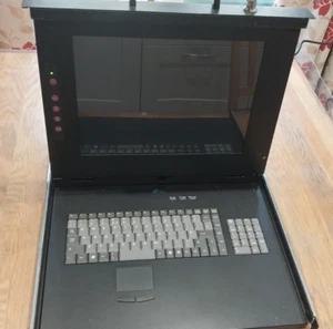 Animal Systems / StarTech (?) Console 1U montée en rack terminal VDU 15'' KRS-115XX - Photo 1/8