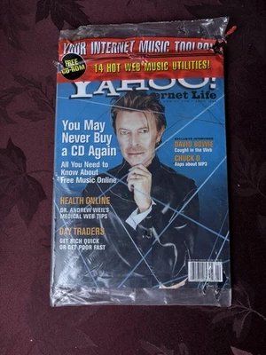 NOS Yahoo Internet Life Magazine Magazine David Bowie April 1999 Sealed w/ CD - Image 1 of 2