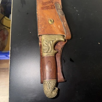 Cuchillo de colección United Cutlery Indiana Jones Khyber Bowie UC501 1989 con funda Foto 1 de 4