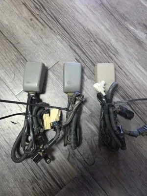 Hebilla de cinturón de seguridad delantero Toyota 4runner 2003-2009  Foto 1 de 4