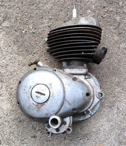 * moteur 100 terrot magnat debon 100 M349 1949 - Photo 1/5