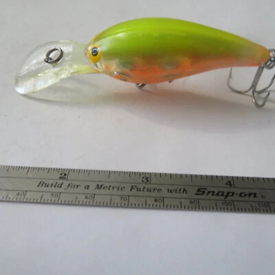 SEÑUELO DE PESCA NORMAN 41/2" BUCEO PROFUNDO MINNOW AMARILLO ESPALDA Y TRANSPARENTE Foto 1 de 3