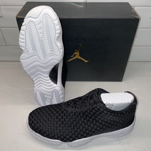 jordan future low black