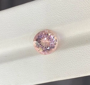 3.69 ct Top Luster / Nice Baby Pink / Natural Pink Morganite - 10 mm Round Video - Picture 1 of 3