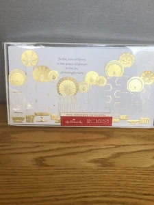 Biglietti di Natale Hallmark in scatola lamina oro bianco candele fustellate famiglia pace preghiera - Foto 1 di 8