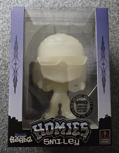 HOMIES BIG HEADZ SERIES 2 GLOW IN THE DARK EXCLUSIVE SMILEY 1 OF 360 MADE DGA - Picture 1 of 9
