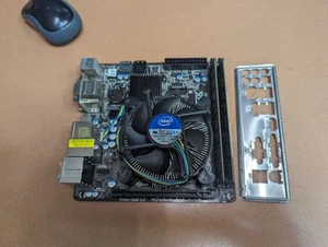 ASRock H77M-ITX LGA 1155 Mini-ITX Motherboard i3-3240 16GB memory - Picture 1 of 4