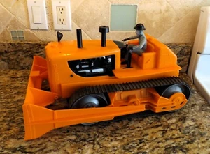VINTAGE 1960'S MARX-A-POWER GIANT ORANGE BULLDOZER EXTREMELY CLEAN !!!!! - Picture 1 of 24