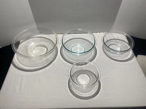 Pyrex Bowls, Set Of 4 - Picture 1 of 9