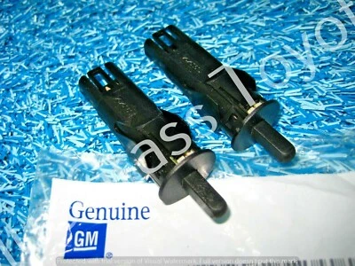 Interruptor domo luz jamba puerta Chevy GMC Silverado K-Blazer Tahoe GMC Sierra OEM 2 Foto 1 de 3