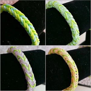 **4 piezas** Pulsera de banda de goma VERDE Y BRILLO, joyería, cola de pescado, clip S - Imagen 1 de 1