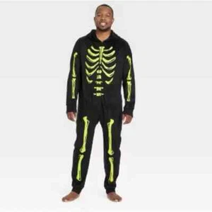 🆕 Hyde And Eek Men's Halloween Skeleton glow in the dark 1 piece Pajama M - Picture 1 of 3