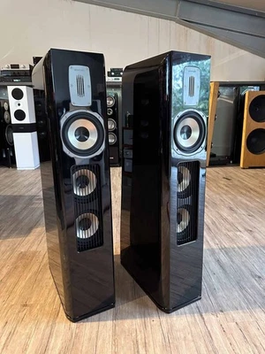 QUADRAL AURUM Orkan Aktiv Schwarz Bassreflex, vollaktiv Paar ++ UVP 5980 € ++ - Bild 1 von 2