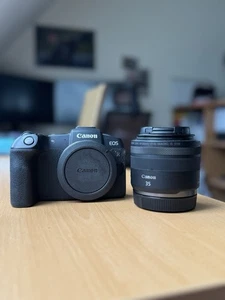 Canon RP mit 35mm RF F1.8 Macro Is STM In sehr gutem Zustand - Bild 1 von 5