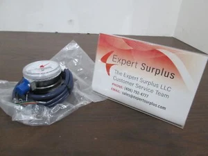 Millipore, 01-0120-E, 0-60 PSI, Gauge, Bottom Mount, New - Picture 1 of 8