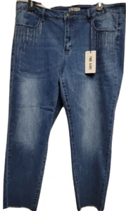 Neu mit Etikett Damengröße 24 dünne Satin-Puppenjeans Größe 24 blau Regen und Perlen vorne - Bild 1 von 4