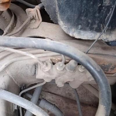 Válvula dosificadora de freno 73 Cadillac sedan de ville USADA COMO NÚCLEO Foto 1 de 4