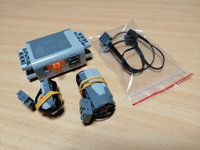 LEGO Technic Box 8881 + 1 x 8883 + LED Licht + Schalter / Power Functions - Bild 1 von 4