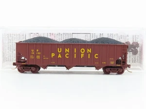 N Scale Micro-Trains MTL 108100 UP Union Pacific 3-Bay Hopper #18122 w/ Load - Picture 1 of 6